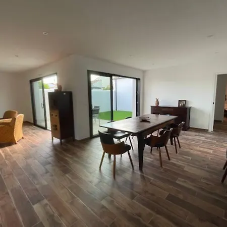 Ferienhaus Maison Neuve Proche La Rochelle Ile De Re *